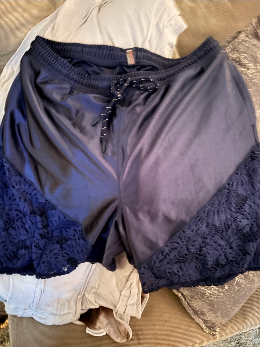 Free People Movement Women's Navy Lace-Trim long athletic Shorts size L - Picture 2 of 3